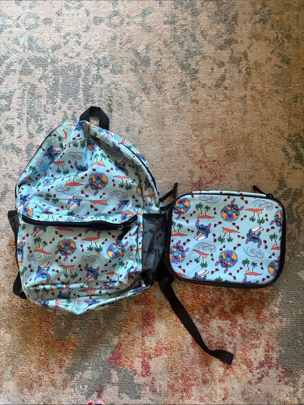 Stitch matching backpack and lunchbox